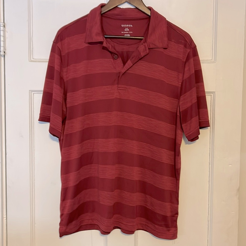 Short sleeve men’s golf polo casual shirt size 42-44 large. Horizontal stripes.